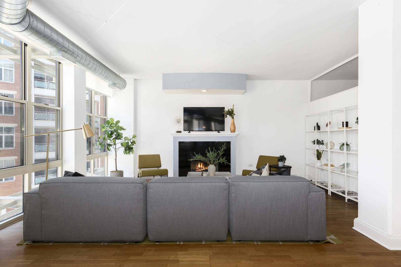 1001 W MADISON Street Unit: 311