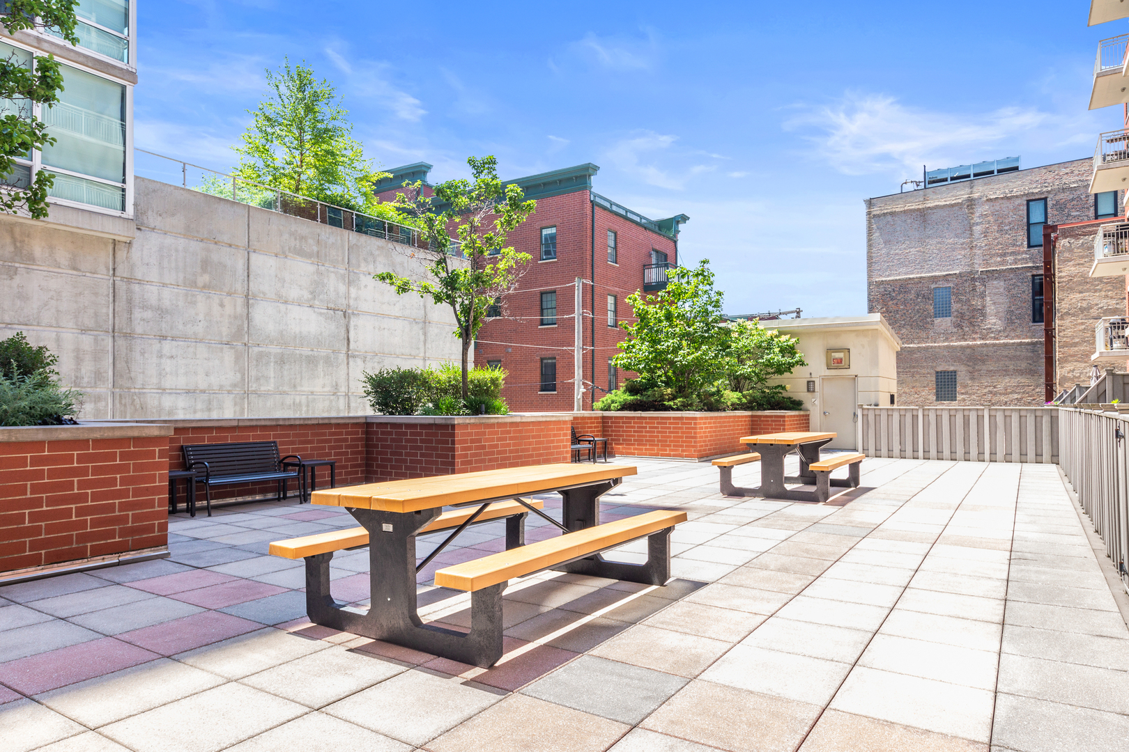 1001 W MADISON Street Unit: 311