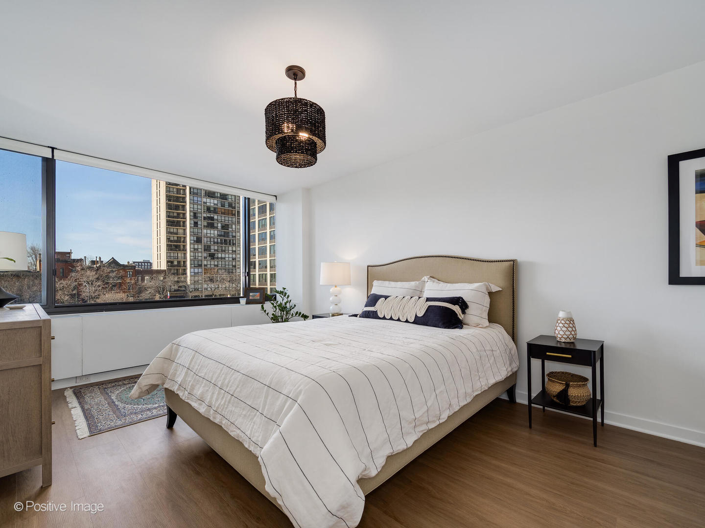 1555 N Sandburg Terrace Unit: 405K