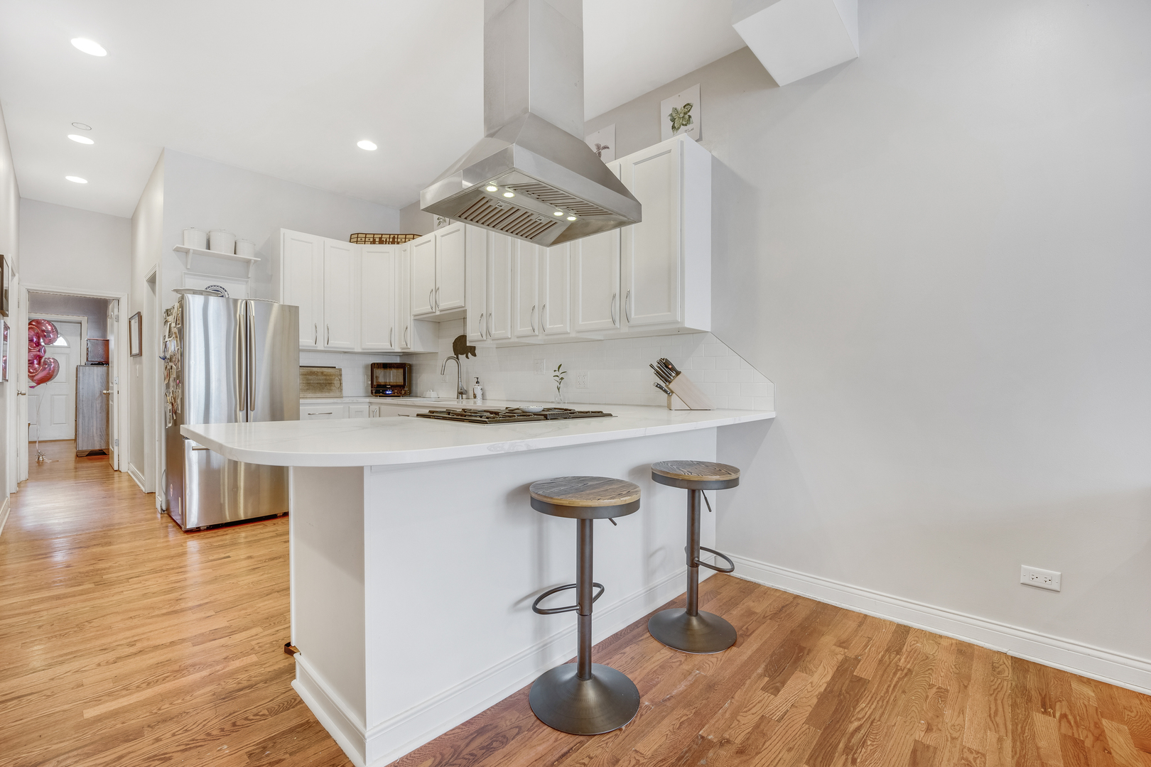 1111 N Mozart Street Unit: 1