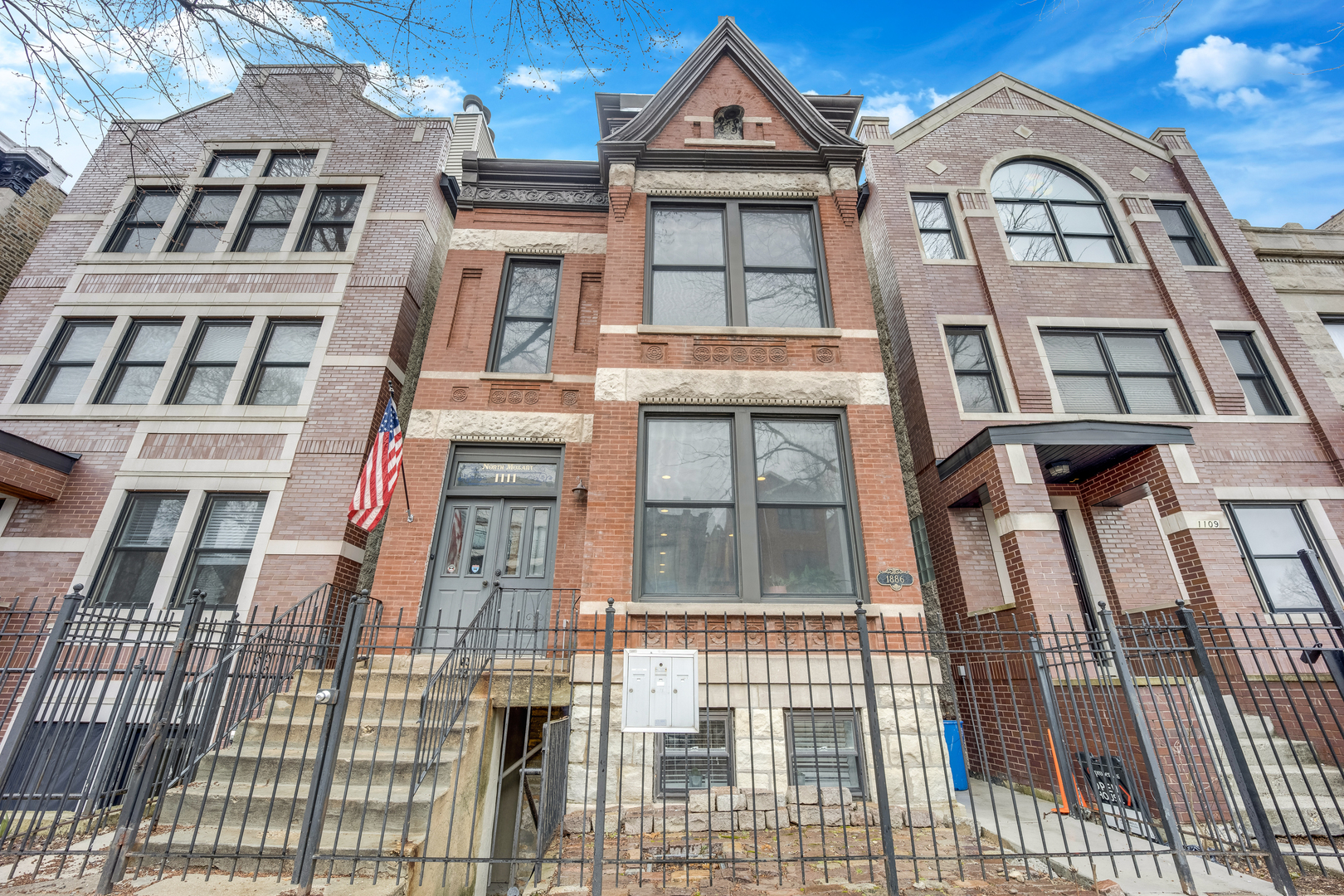 1111 N Mozart Street Unit: 1