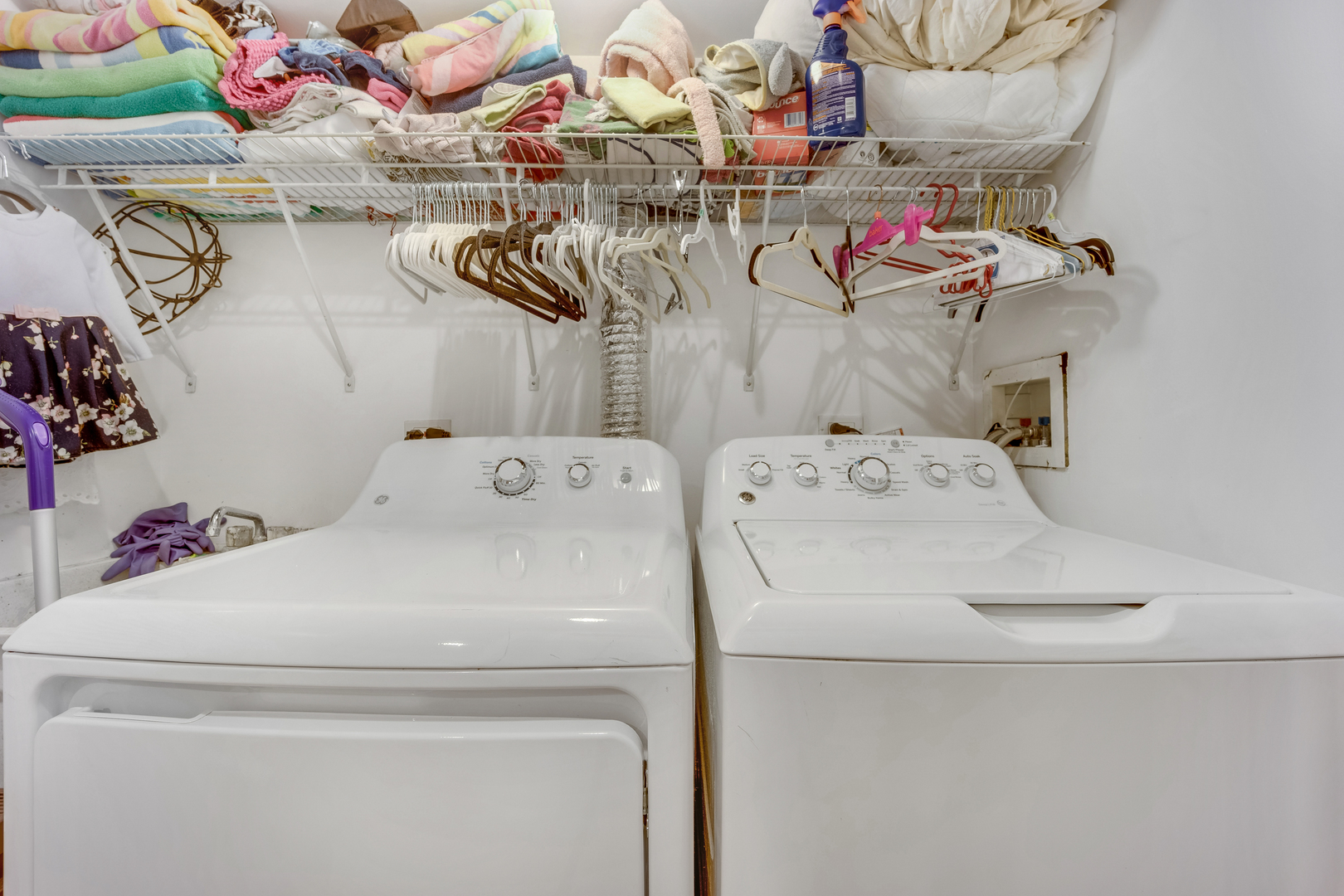 1111 N Mozart Street Unit: 1