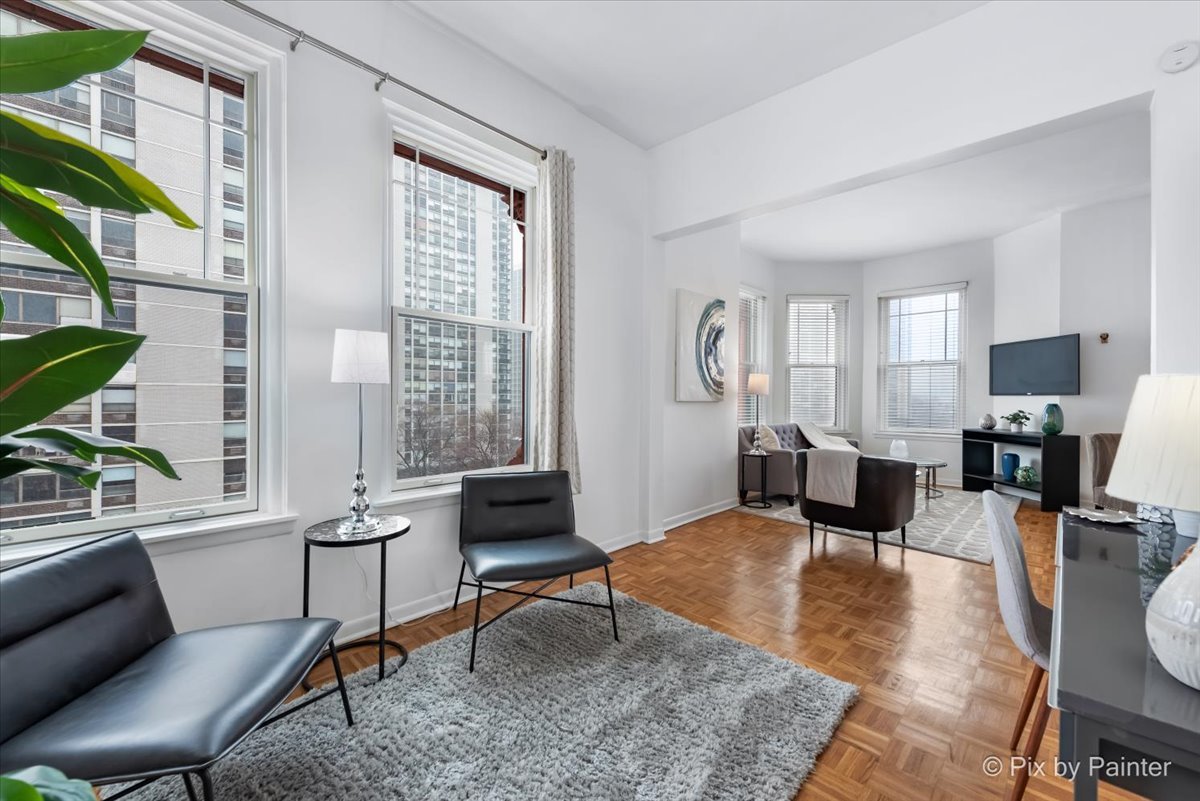1500 N La Salle Drive Unit: 6A