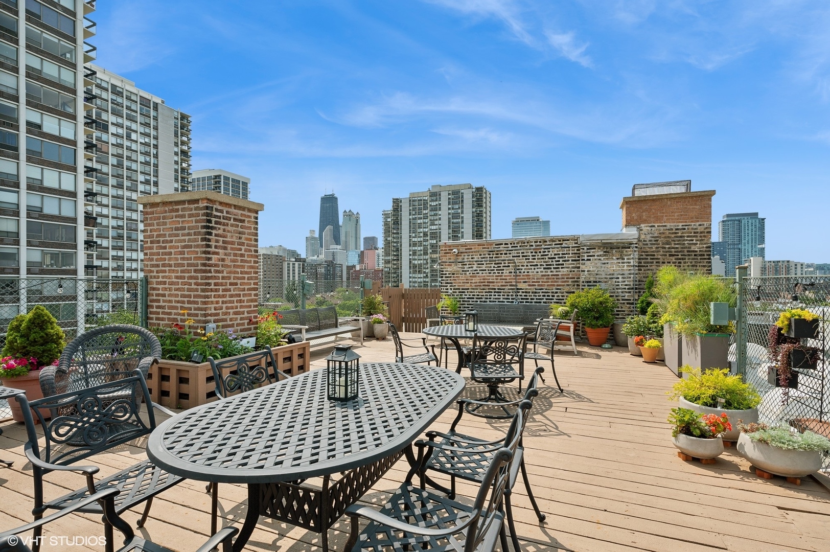 1500 N La Salle Drive Unit: 6A