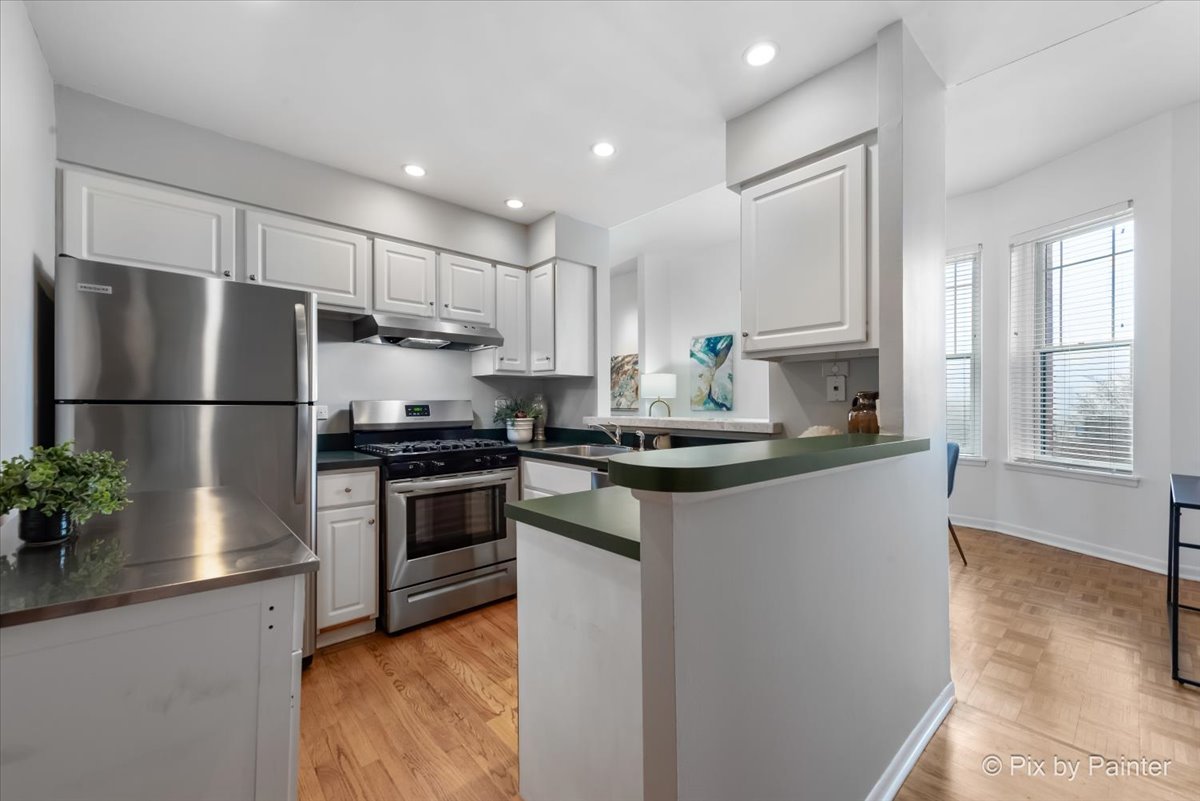 1500 N La Salle Drive Unit: 6A