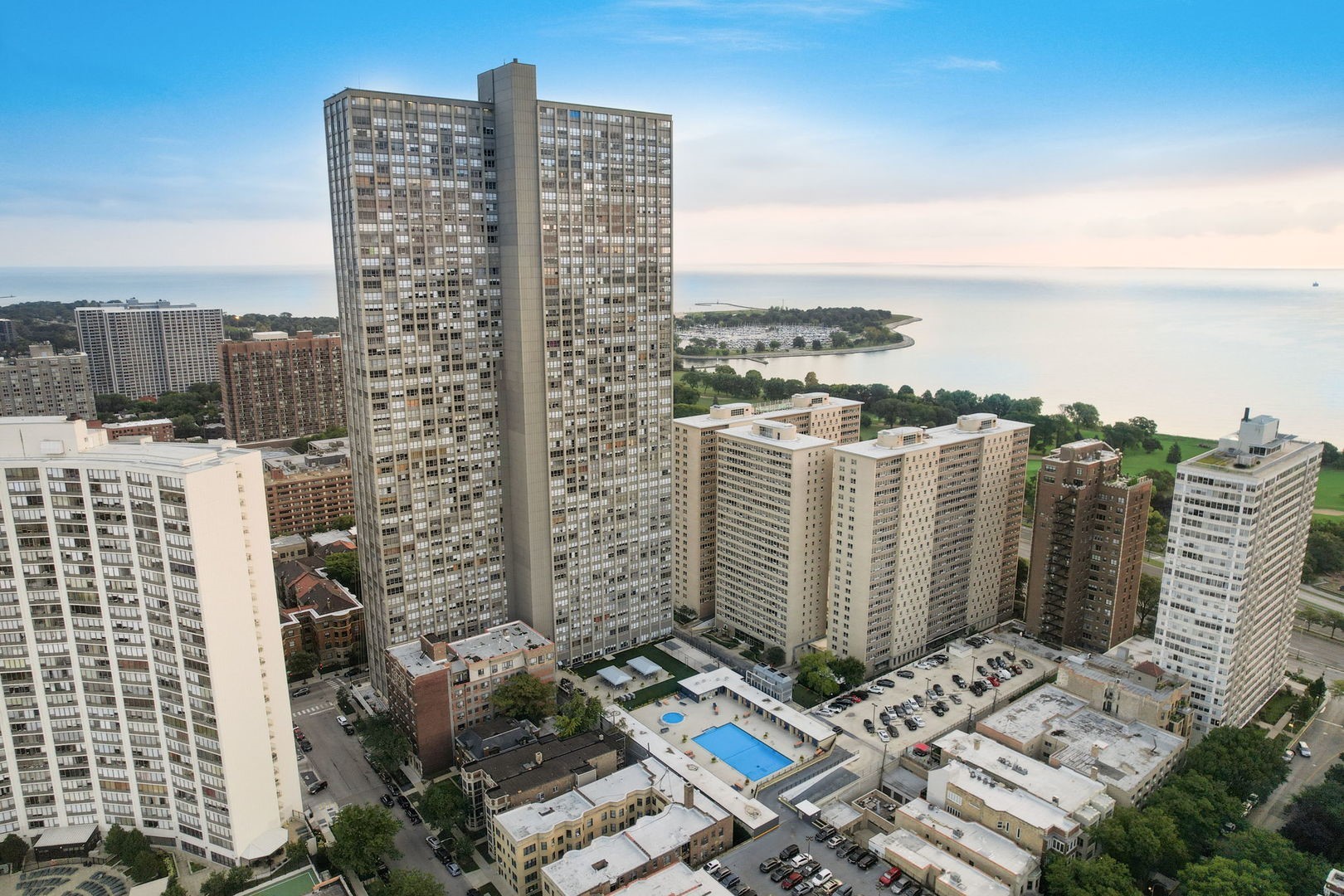 655 W Irving Park Road Unit: 1817