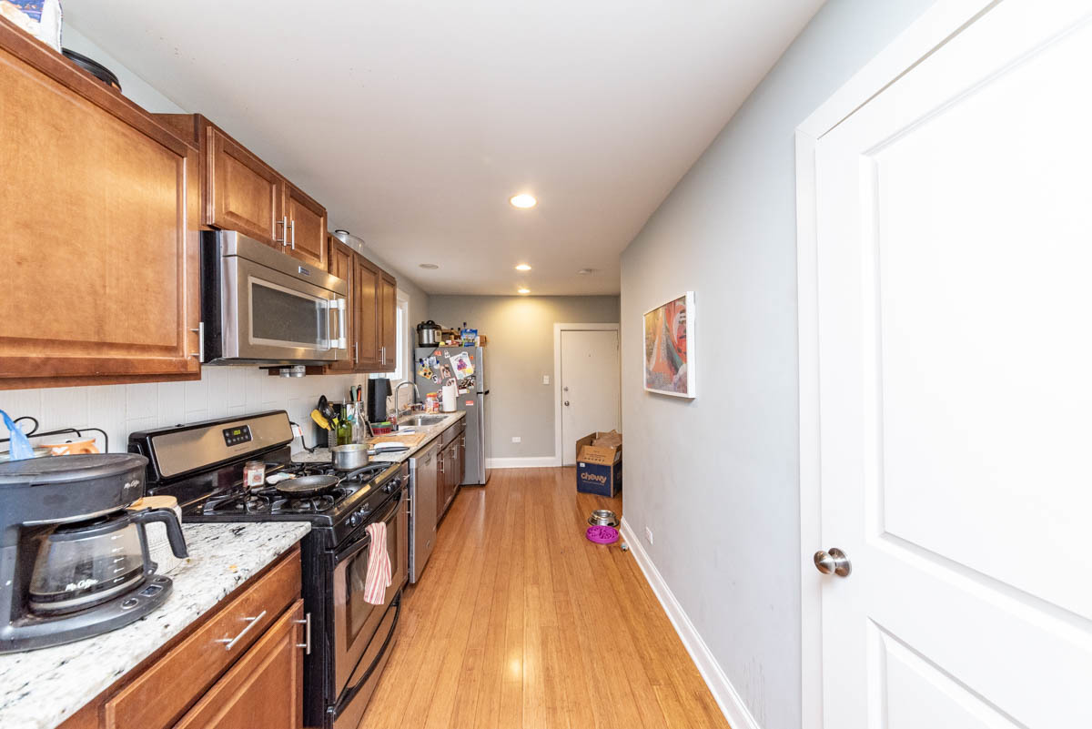 848 N Wood Street Unit: 3