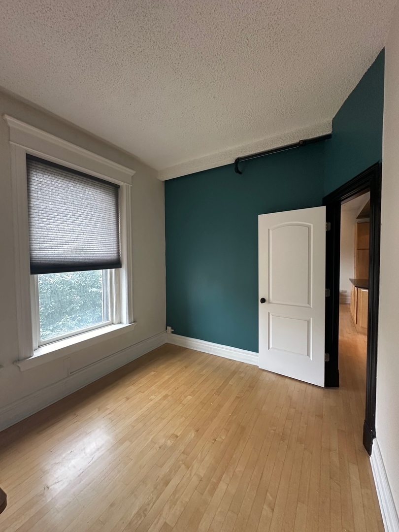 2800 N Pine Grove Avenue Unit: 5A
