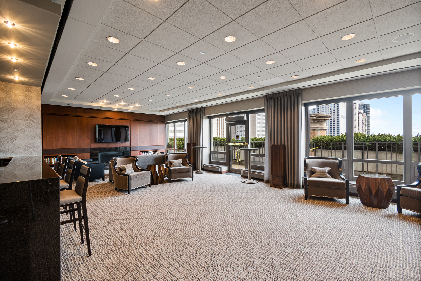 130 N Garland Court Unit: 3401