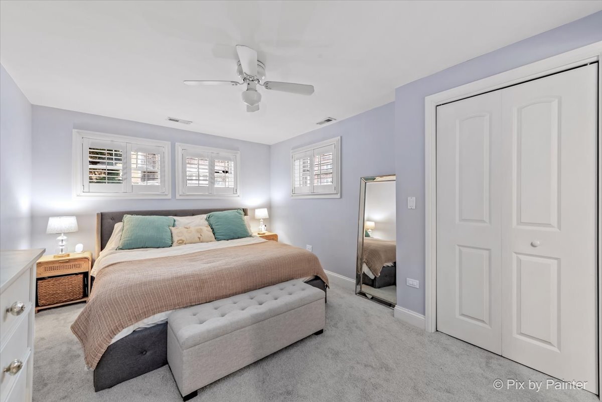 2658 W GUNNISON Street Unit: 1