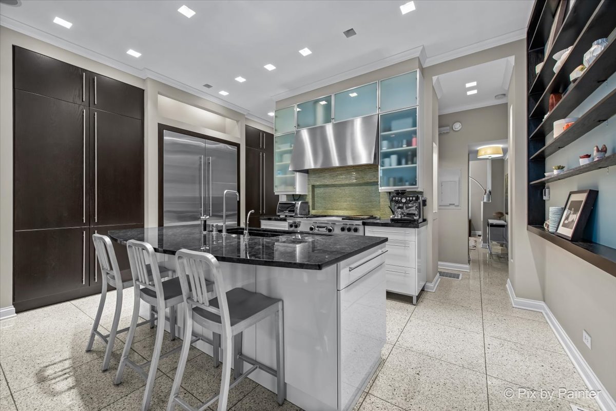 1917 N LINCOLN PARK WEST