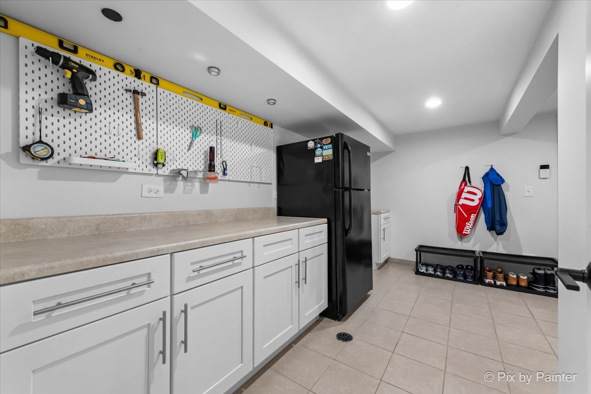 2636 W Crystal Street