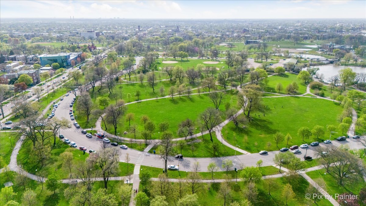 2636 W Crystal Street