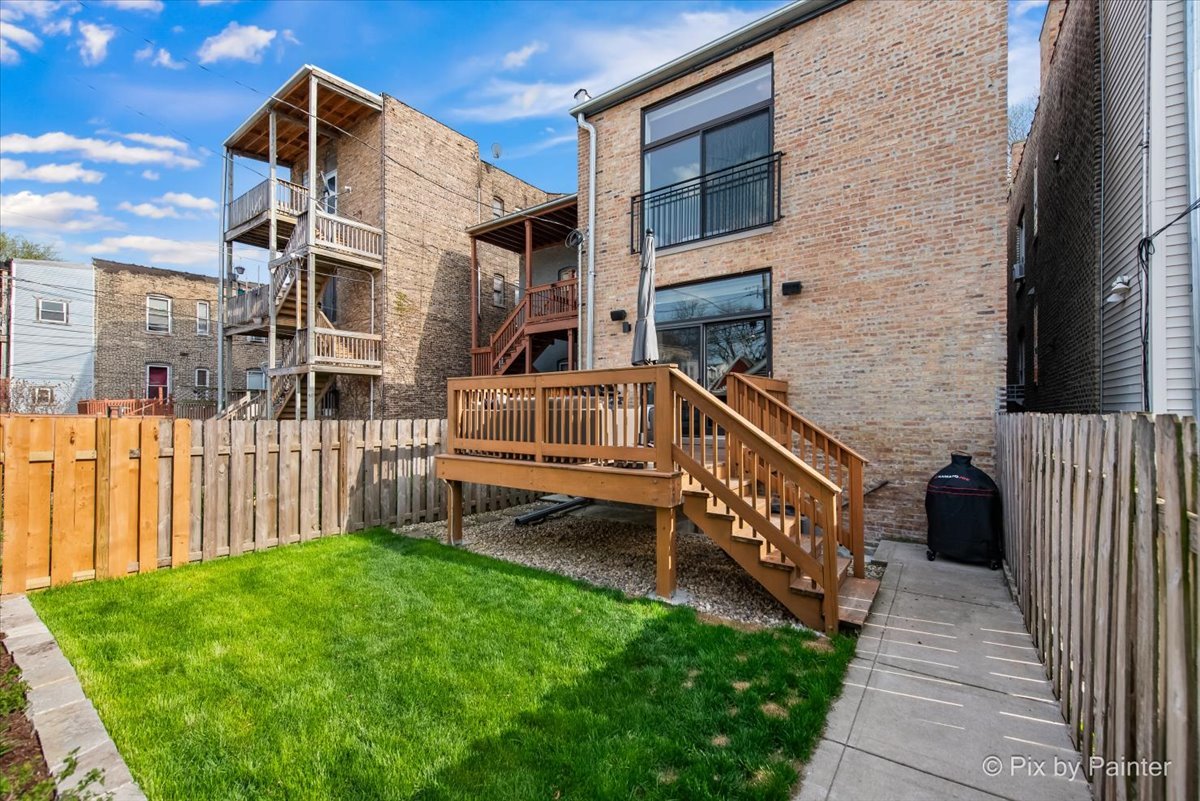 2636 W Crystal Street