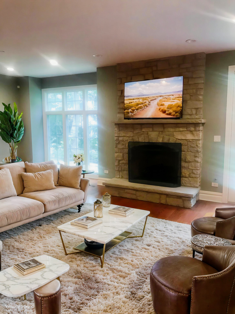 1261 Caroline Court