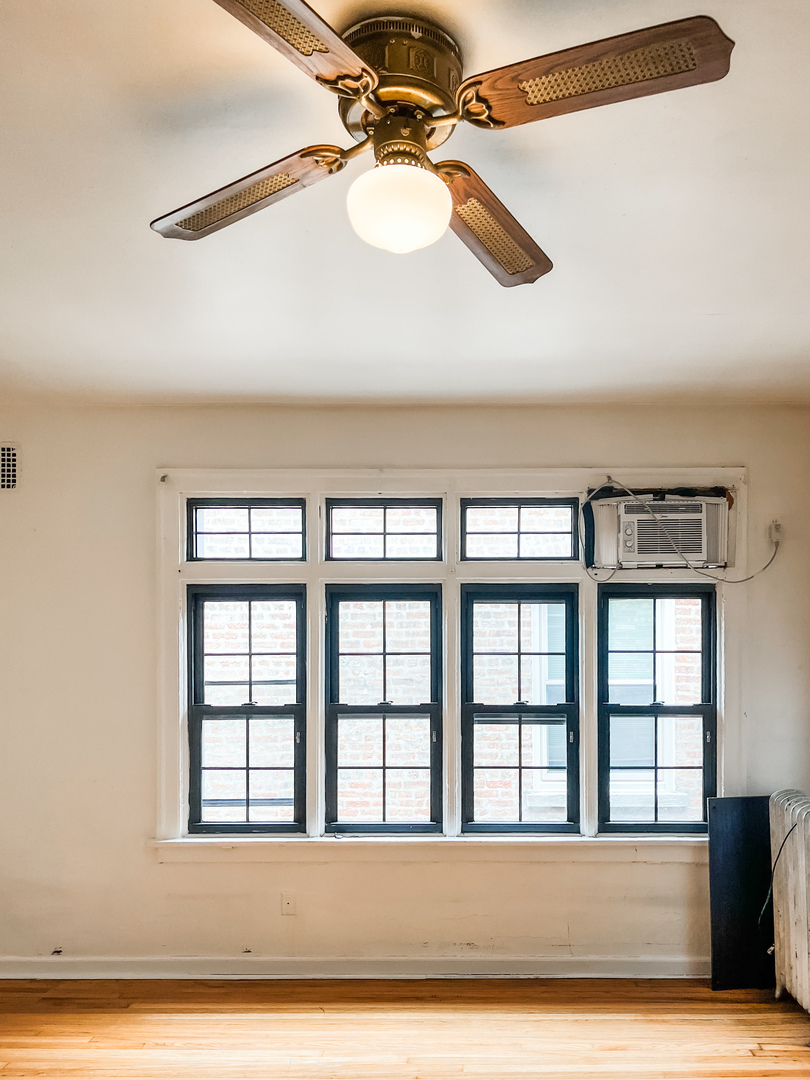 1127 W Farwell Avenue Unit: 307