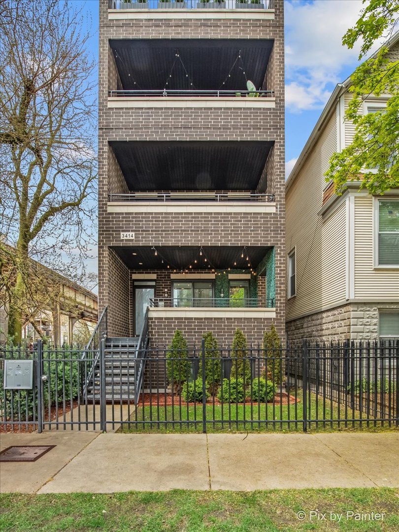 3414 N SEMINARY Avenue Unit: 1