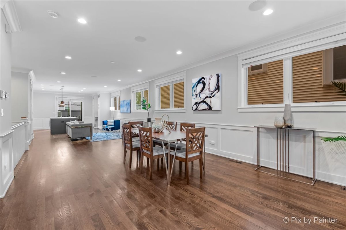 3414 N SEMINARY Avenue Unit: 1