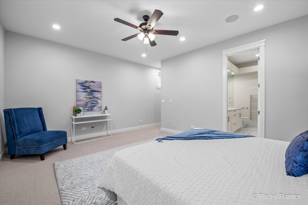 3414 N SEMINARY Avenue Unit: 1