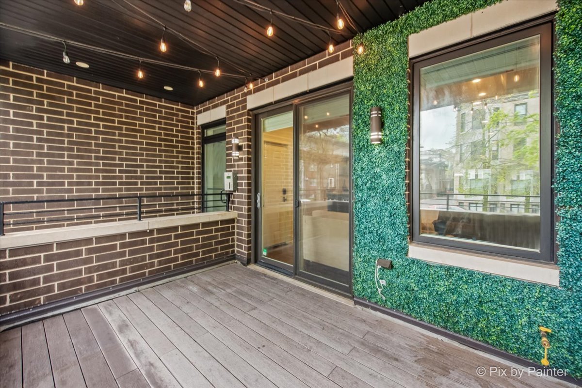 3414 N SEMINARY Avenue Unit: 1