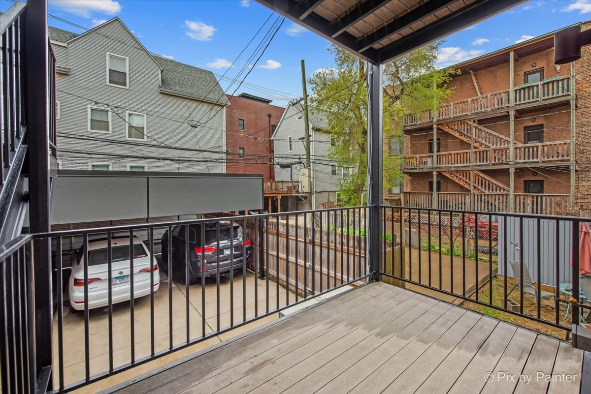3414 N SEMINARY Avenue Unit: 1