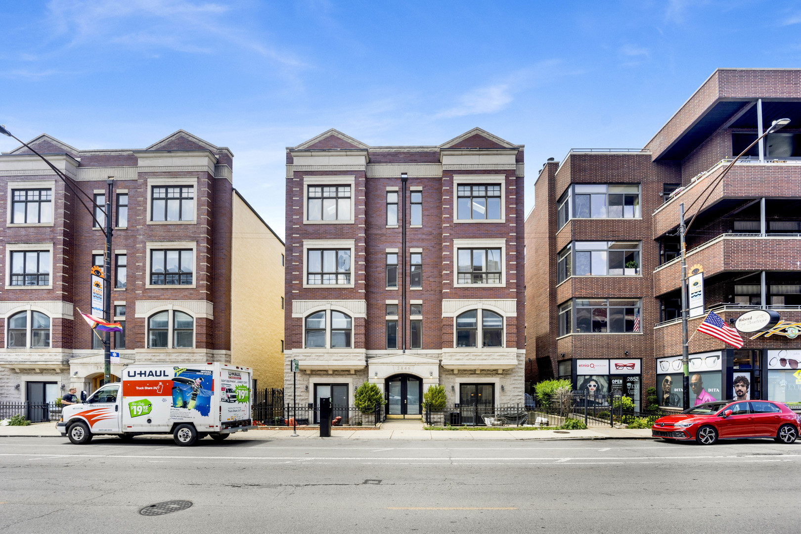 2846 N HALSTED Street Unit: 1N