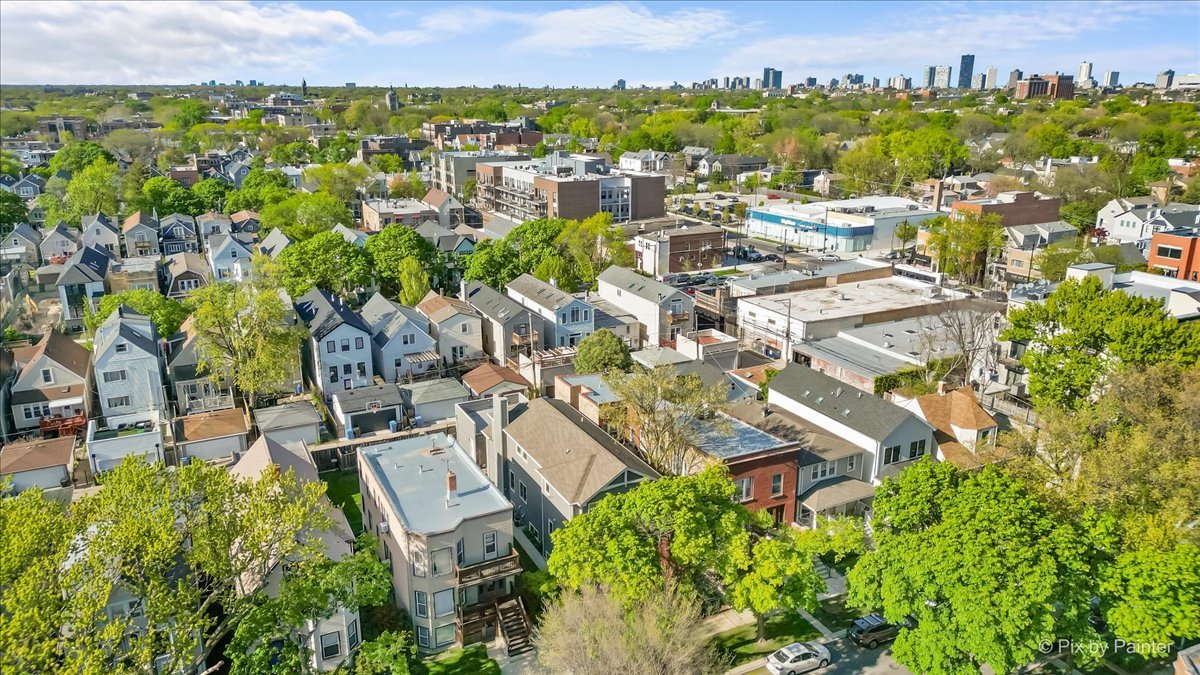 2426 W Warner Avenue