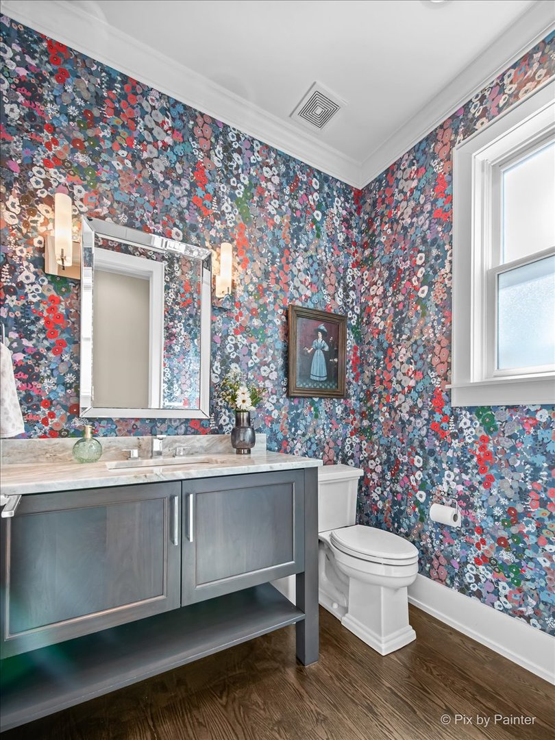 2426 W Warner Avenue