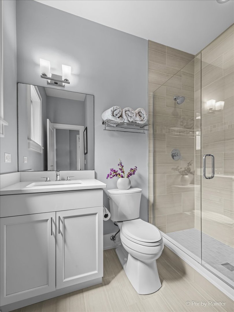 2426 W Warner Avenue