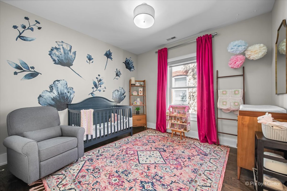 2426 W Warner Avenue