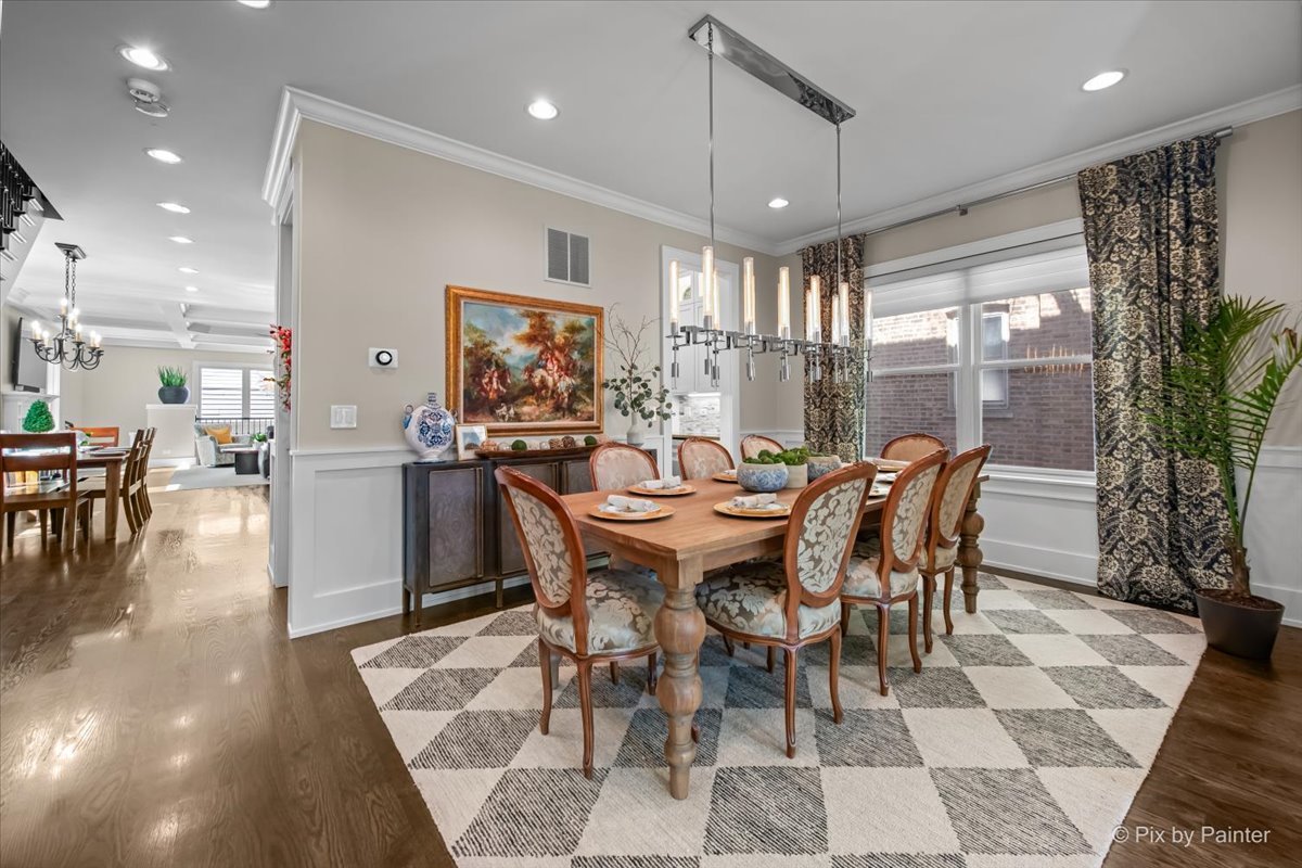 2426 W Warner Avenue