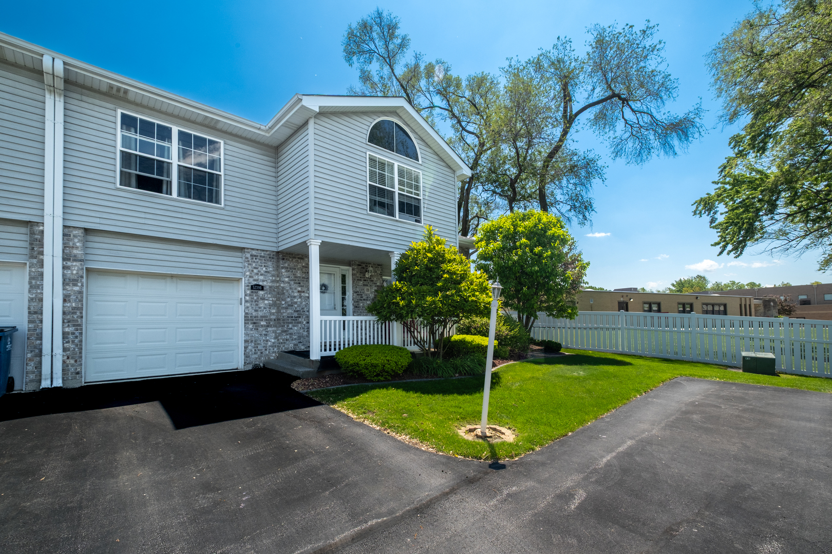 5239 Diamond Drive Unit: B