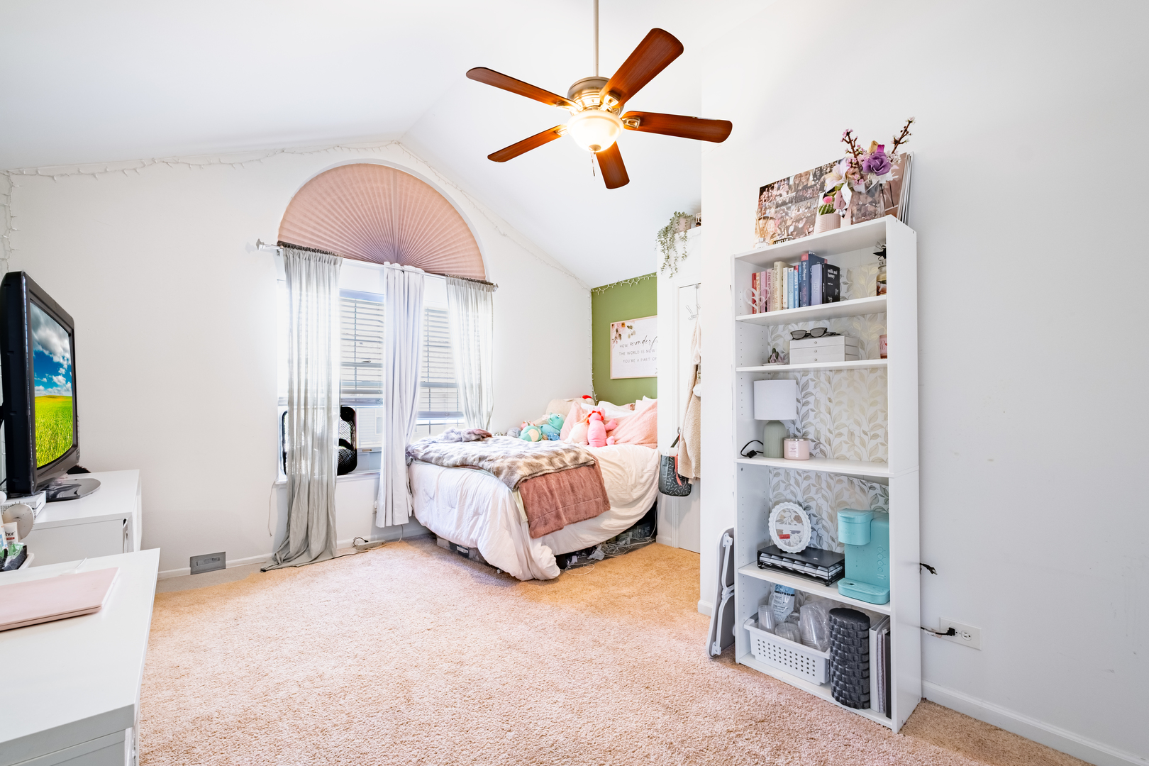 5239 Diamond Drive Unit: B