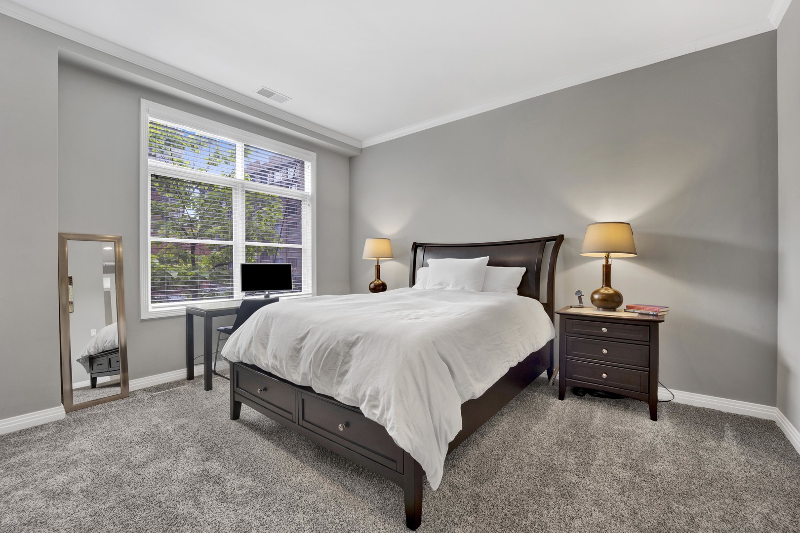 333 N Jefferson Street Unit: 407