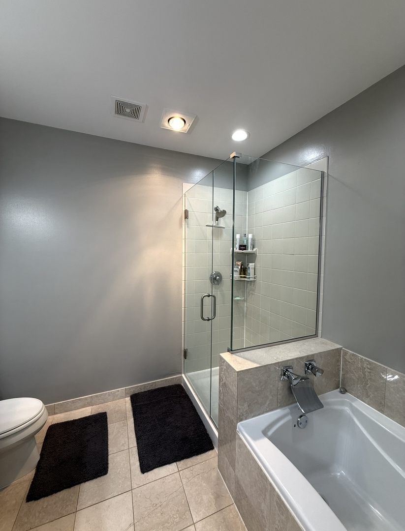 333 N Jefferson Street Unit: 407
