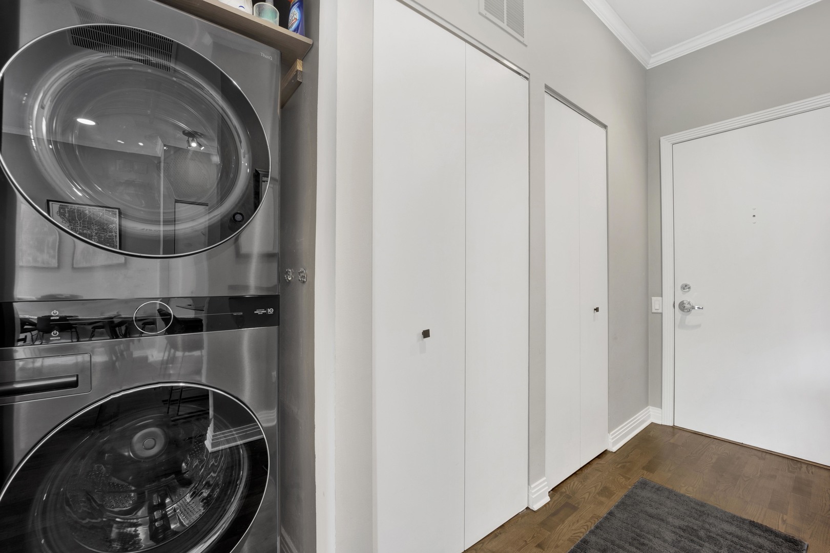 333 N Jefferson Street Unit: 407
