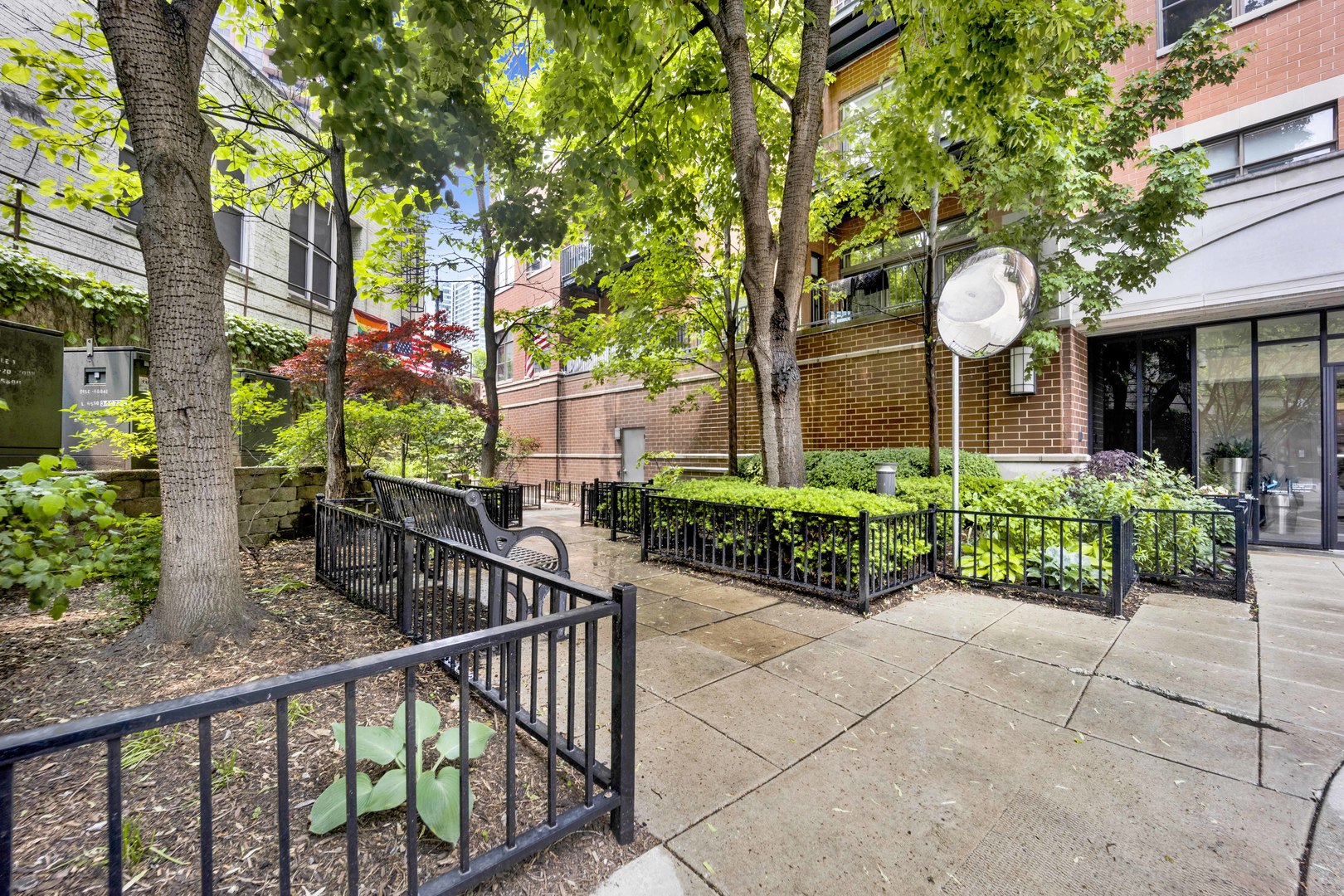 333 N Jefferson Street Unit: 407