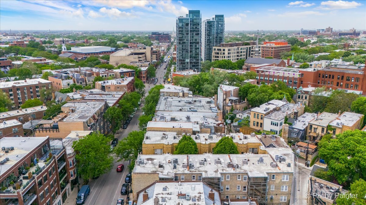 2241.5 N Lincoln Avenue Unit: 3B