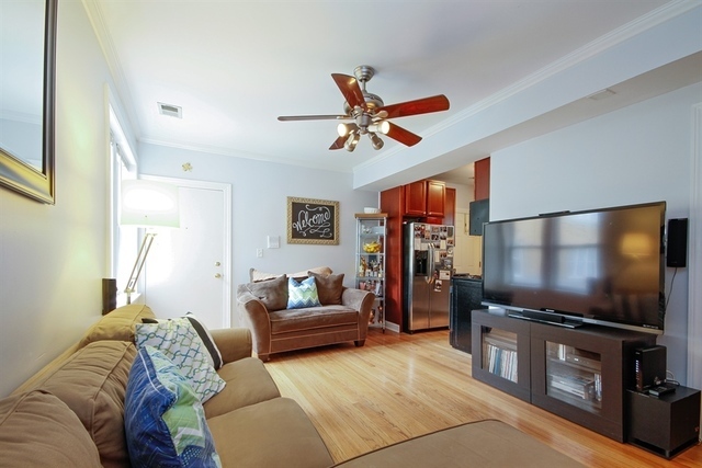 1436 W Roscoe Street Unit: 2