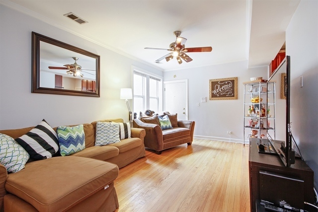 1436 W Roscoe Street Unit: 2
