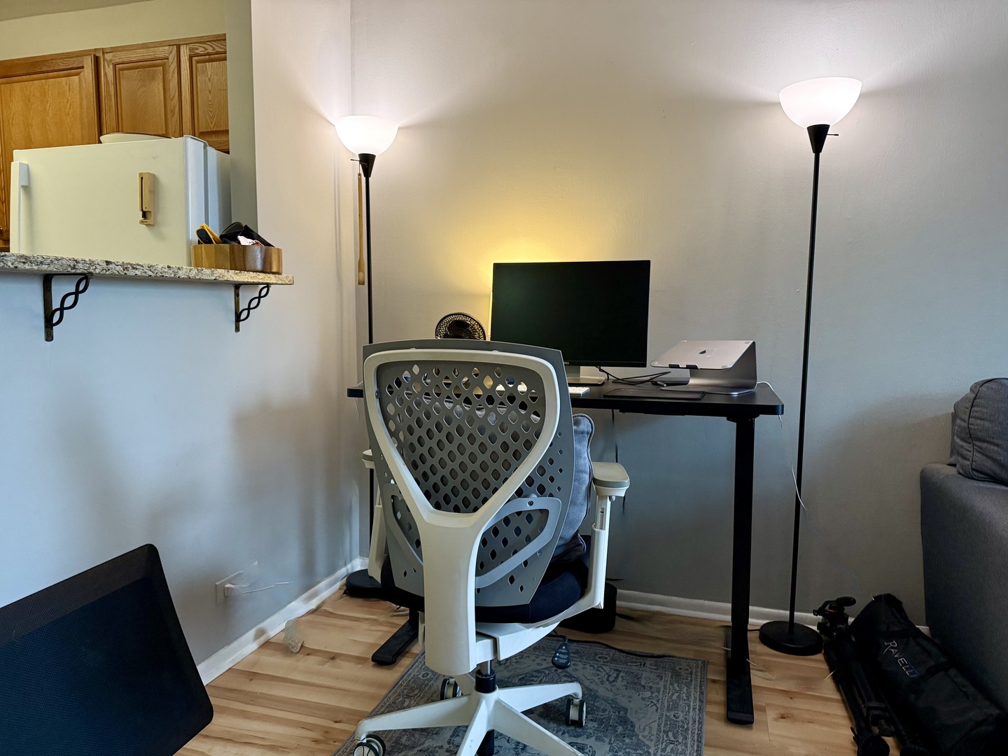 655 W IRVING PARK Road Unit: 611