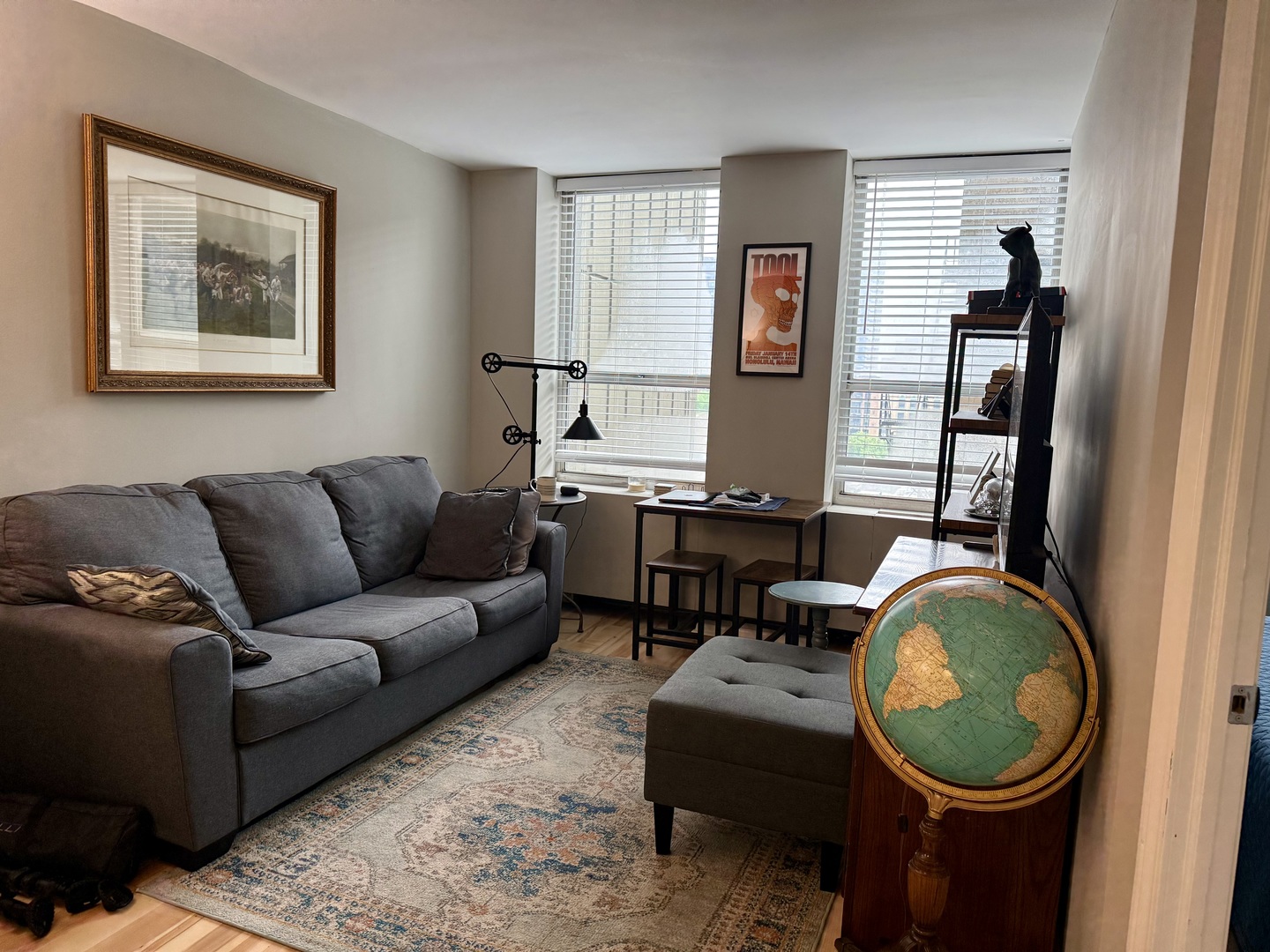 655 W IRVING PARK Road Unit: 611