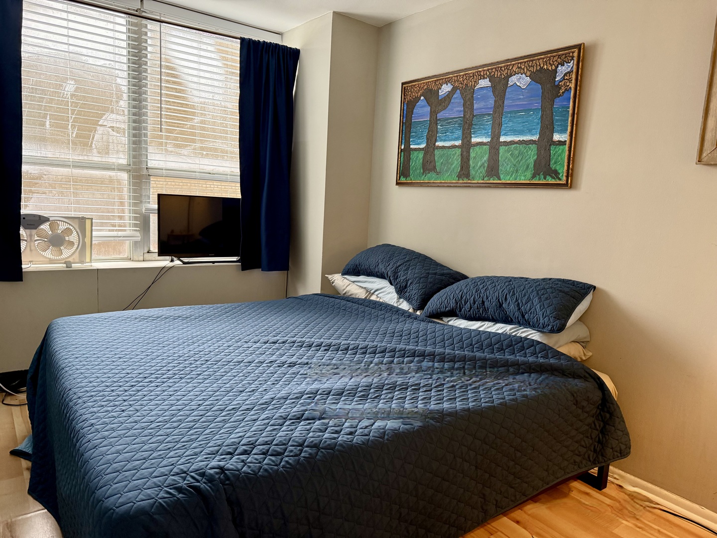 655 W IRVING PARK Road Unit: 611