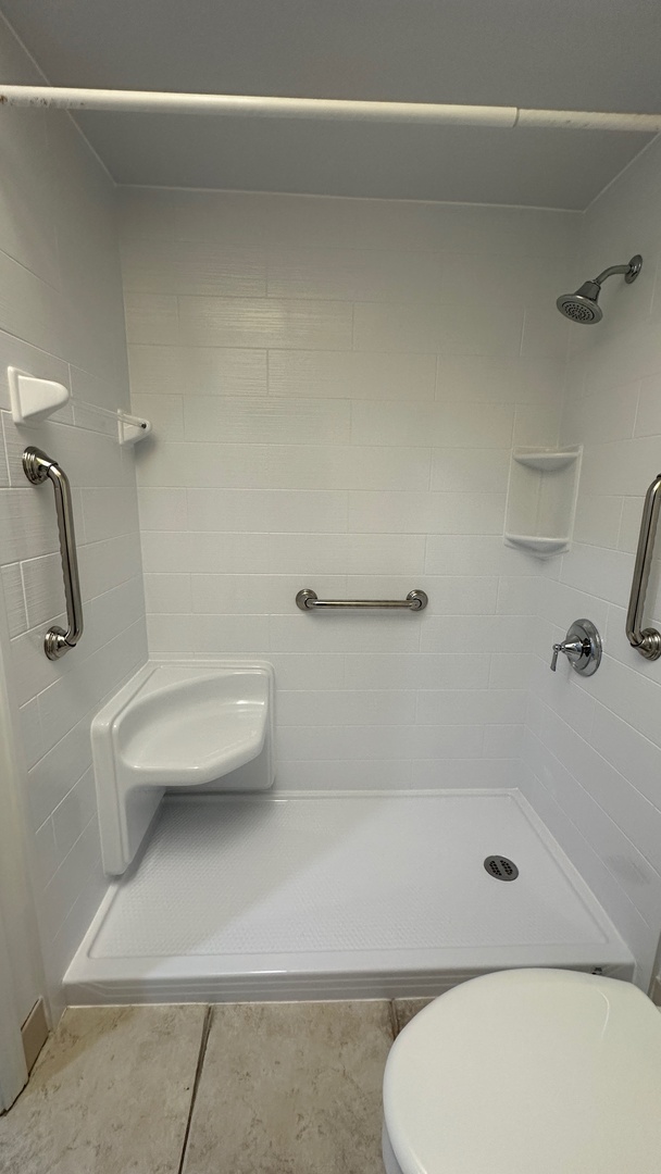 9530 Lamon Avenue Unit: 104