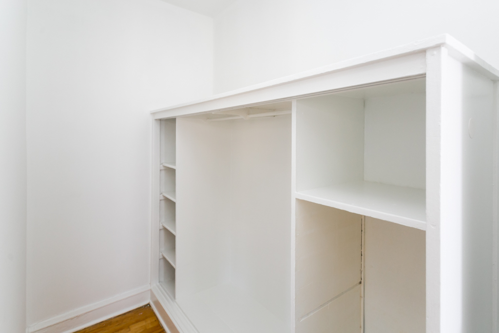5516 N Kenmore Avenue Unit: 405
