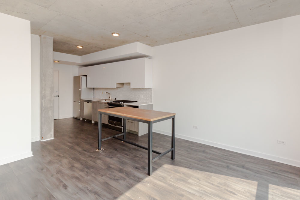 1714 W Roscoe Street Unit: 508