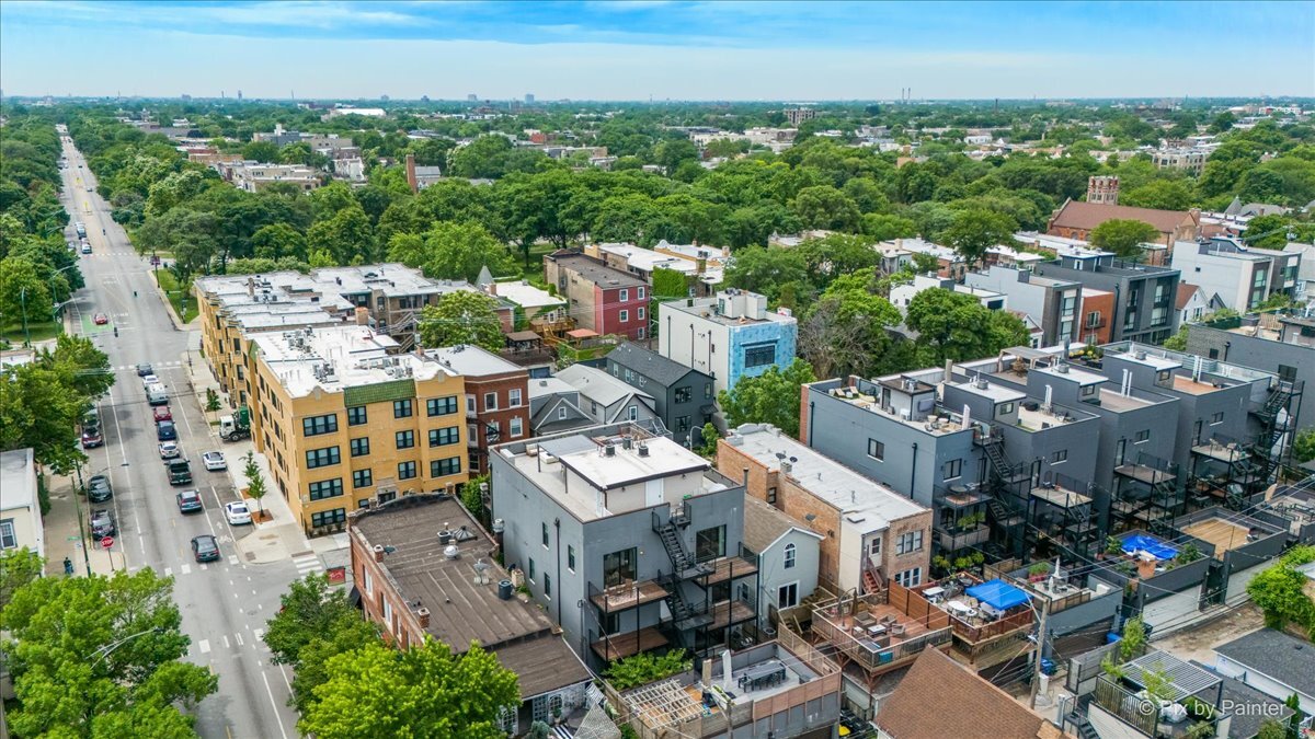 3004 W Lyndale Street Unit: 3E