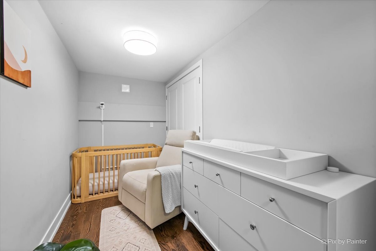 3004 W Lyndale Street Unit: 3E