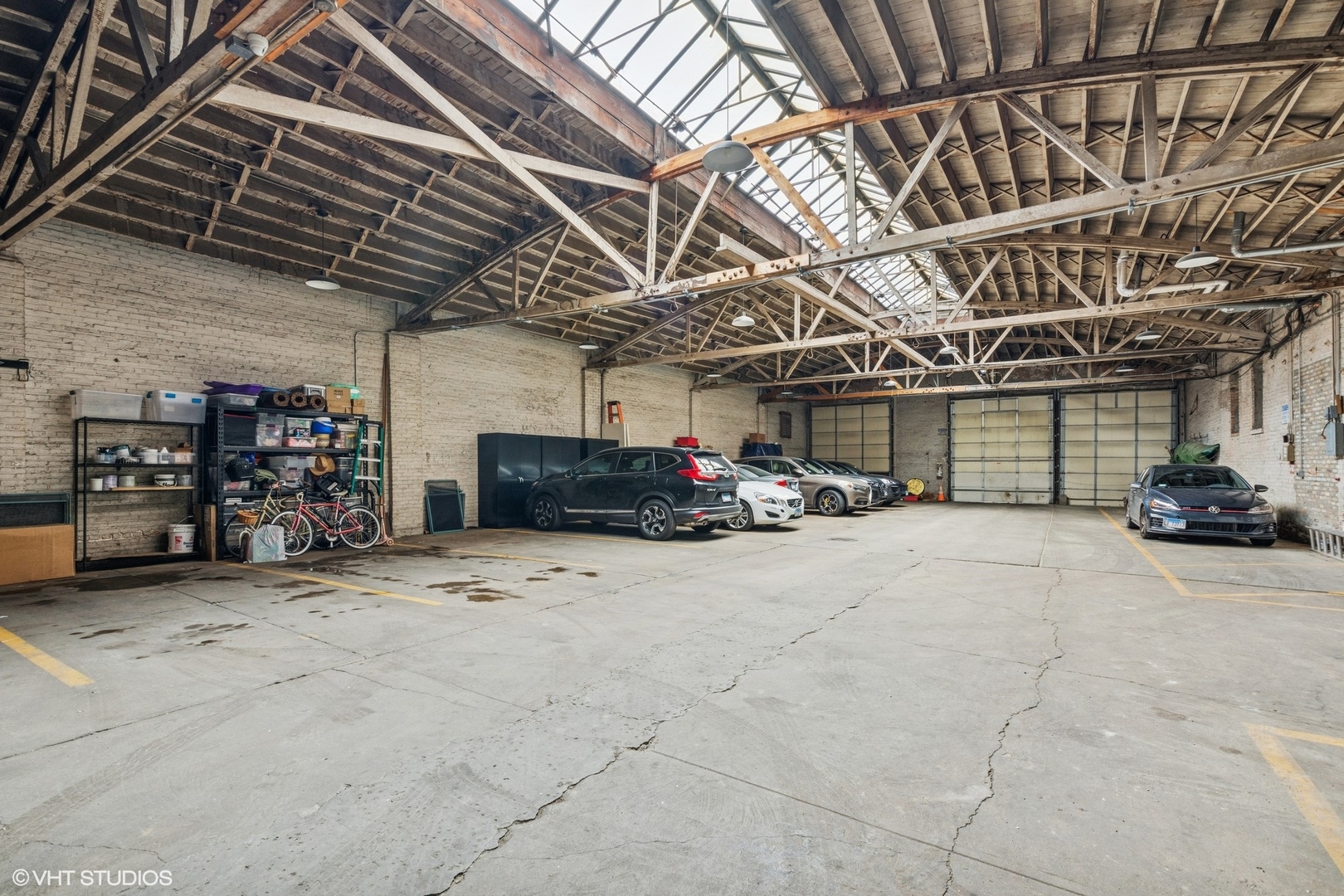 835 N Wood Street Unit: 301