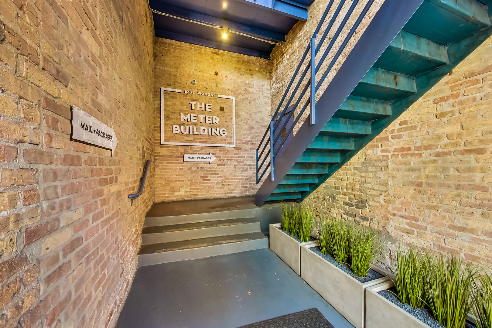 835 N Wood Street Unit: 301